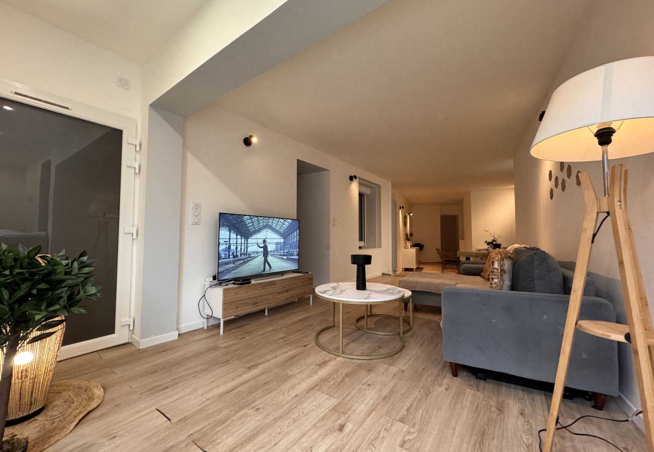 Appartement à Ecommoy - Le Repère des Pilotes - Gare - 11 p - Rêve au Mans