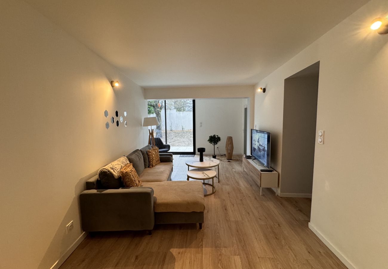 Appartement à Ecommoy - Le Repère des Pilotes - Gare - 11 p - Rêve au Mans