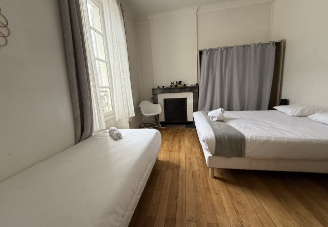 Appartement à Ecommoy - Le Central - Proche du Circuit - 5 pers. - Rêve au Mans Appartement à Ecommoy - Le Central - Proche du Circuit - 5 pers. - Rêve au Mans