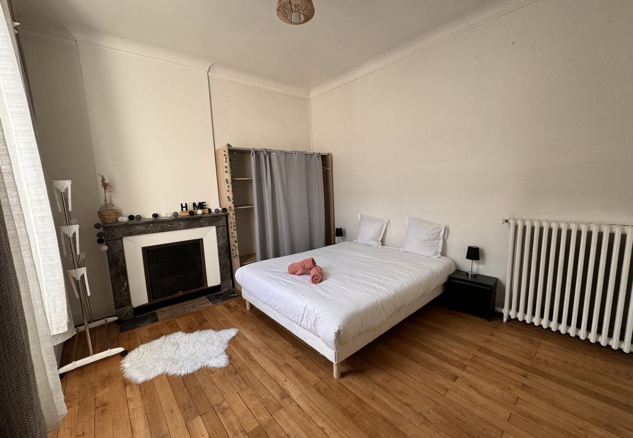 Appartement à Ecommoy - Le Central - Proche du Circuit - 2 pers. - Rêve au Mans
