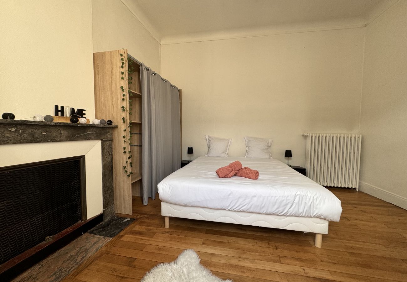 Appartement à Ecommoy - Le Central - Proche du Circuit - 2 pers. - Rêve au Mans