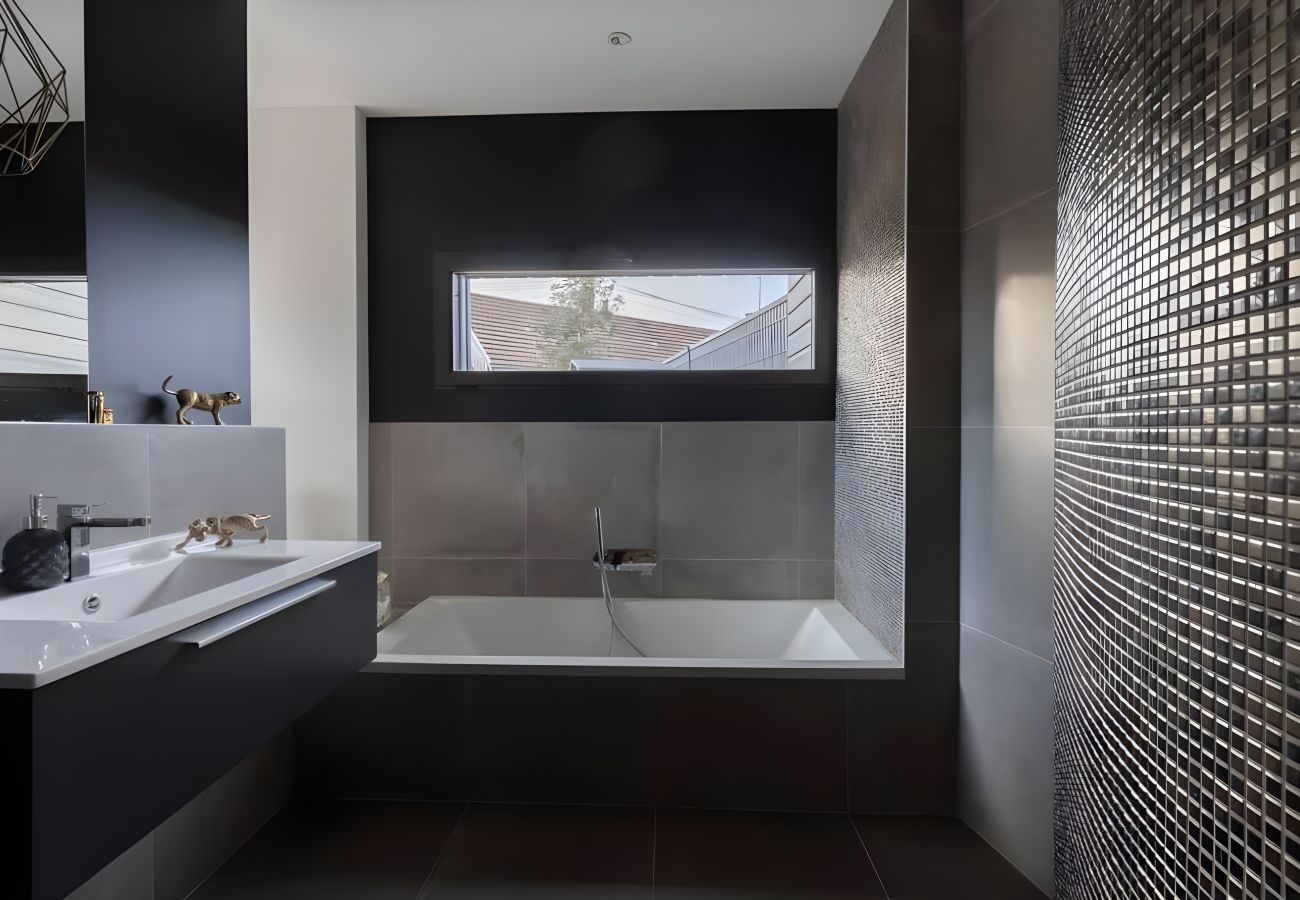 Maison à Coulaines - Le Dolce - Piscine - Jardin - 8 pers. - Rêve au Mans