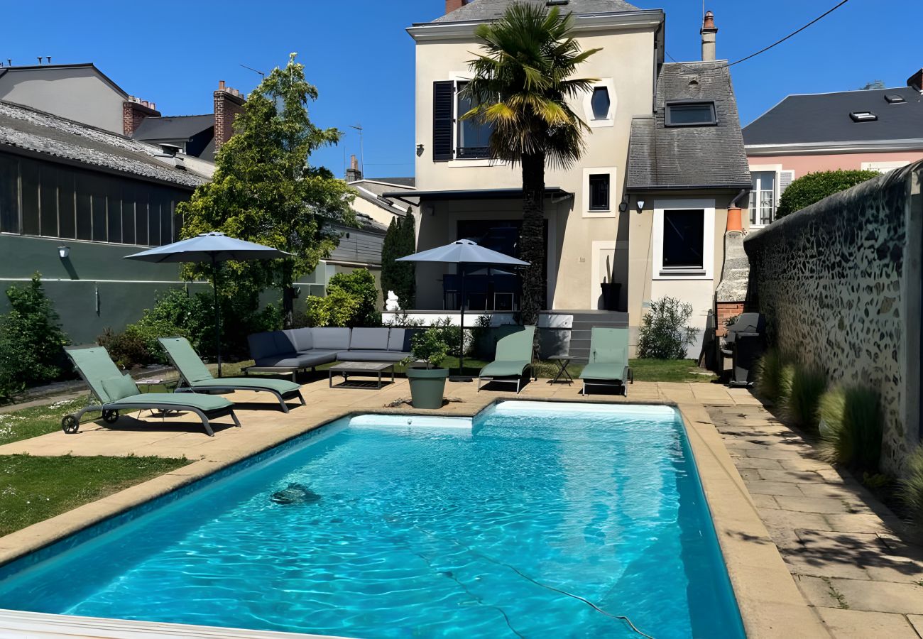 Villa à Le Mans - Le Somptueux - Piscine - 12 pers. - Rêve au Mans