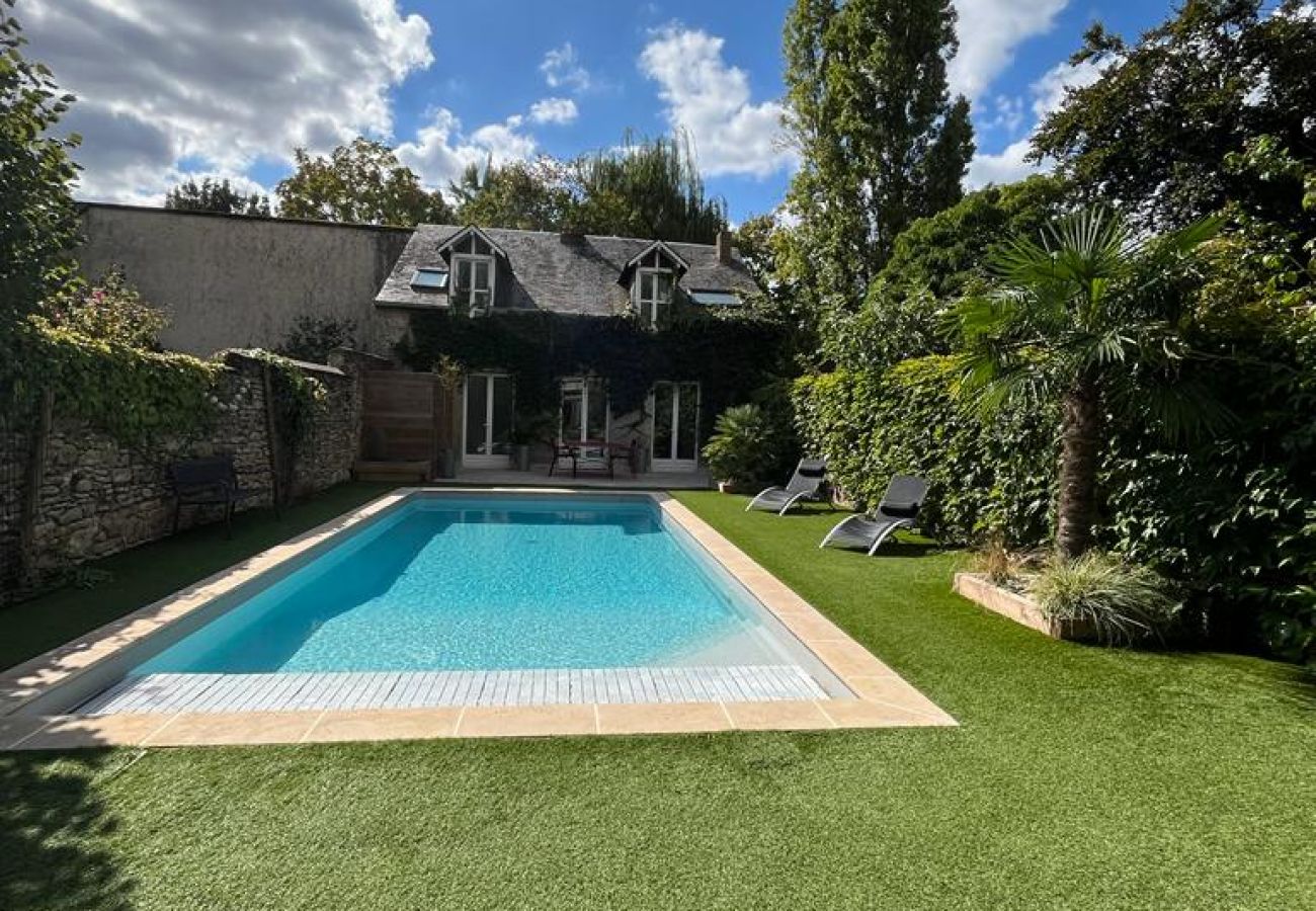 Villa à Le Mans - Les Bahamas - Piscine - 16 pers. - Rêve au Mans