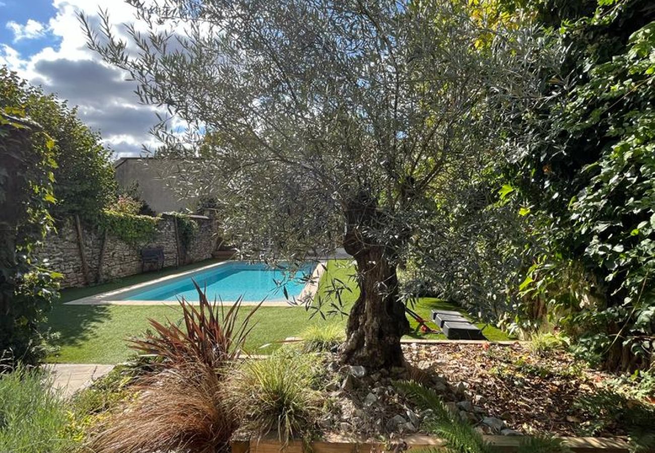 Villa à Le Mans - Les Bahamas - Piscine - 16 pers. - Rêve au Mans