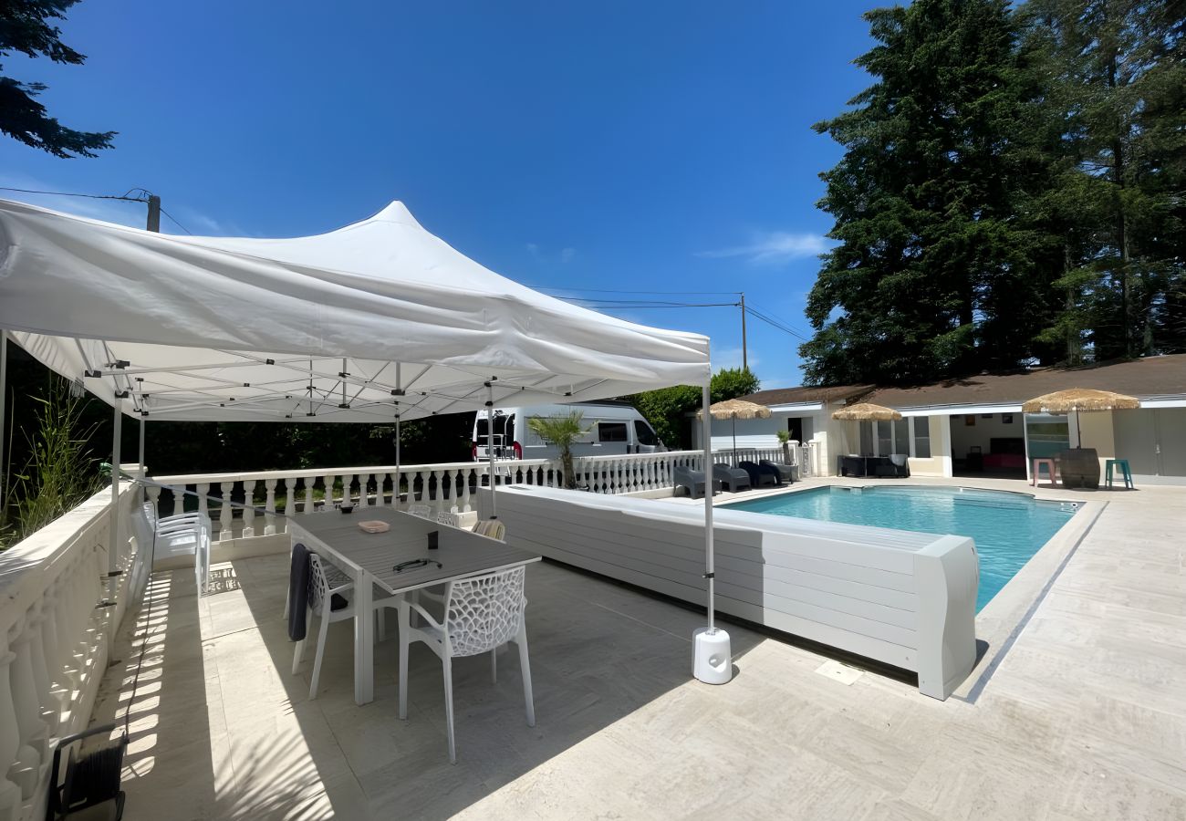 Studio à Spay - Le Pacha - Piscine - 2 pers. - Rêve au mans