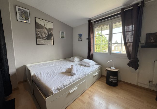 Maison à Le Mans - L'Alhambra House - Proche du Circuit - 11 pers. - Rêve au Mans Maison à Le Mans - L'Alhambra House - Proche du Circuit - 11 pers. - Rêve au Mans