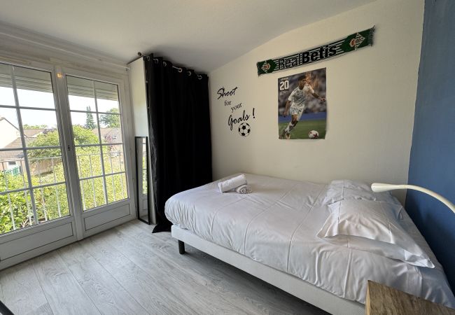 Maison à Le Mans - L'Alhambra House - Proche du Circuit - 11 pers. - Rêve au Mans Maison à Le Mans - L'Alhambra House - Proche du Circuit - 11 pers. - Rêve au Mans