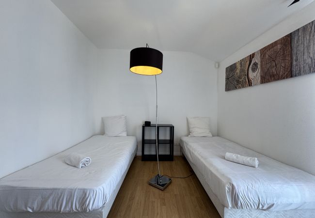 Maison à Le Mans - L'Alhambra House - Proche du Circuit - 11 pers. - Rêve au Mans Maison à Le Mans - L'Alhambra House - Proche du Circuit - 11 pers. - Rêve au Mans