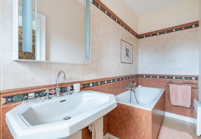 Domaine à Dangeul - Château de Dangeul - Pittoresque - 14p - Rêve au Mans Domaine à Dangeul - Château de Dangeul - Pittoresque - 14p - Rêve au Mans