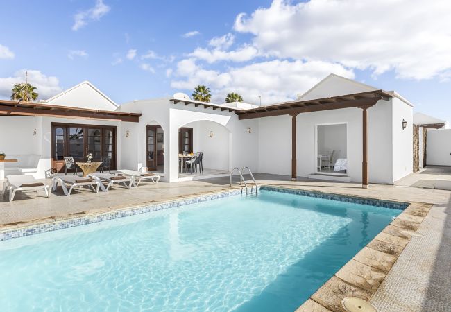 Villa à Puerto del Carmen - Villa Eva - Villasexperience Villa à Puerto del Carmen - Villa Eva - Villasexperience