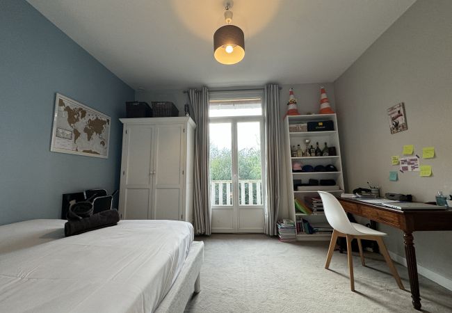 Maison à Le Mans - La Belle Demeure - Centre - Piscine - Rêve au Mans Maison à Le Mans - La Belle Demeure - Centre - Piscine - Rêve au Mans