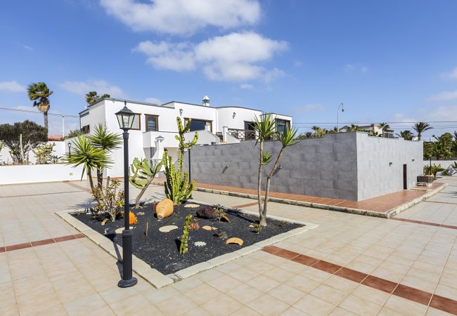 Villa à Güime - Villa Panorámica - Villas Experience Villa à Güime - Villa Panorámica - Villas Experience