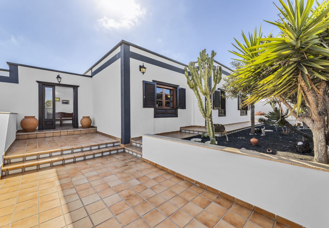 Villa à Güime - Villa Panorámica - Villas Experience