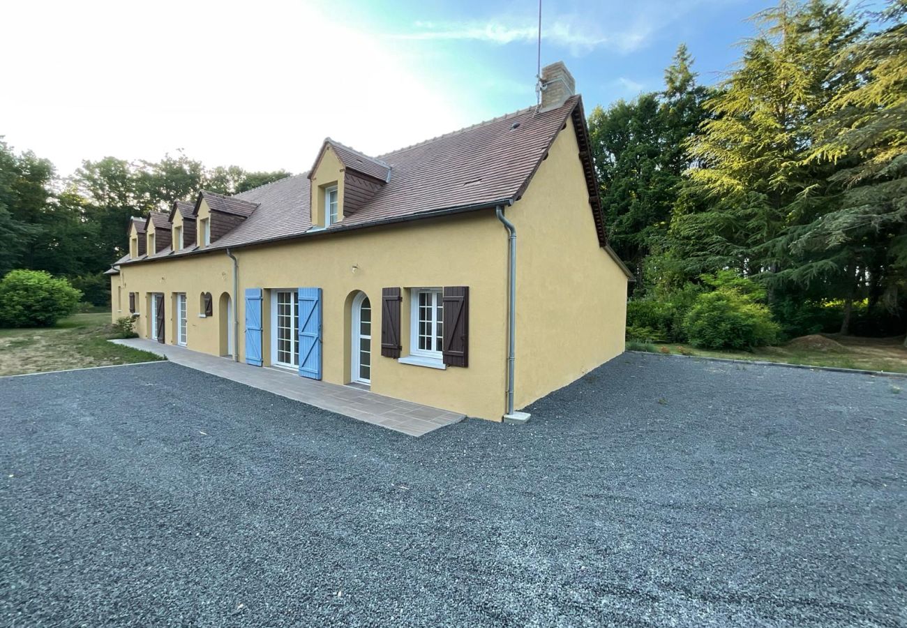 Villa à Parigné-l´Evêque - Le Havre de Paix - Circuit - Luxe - Piscine