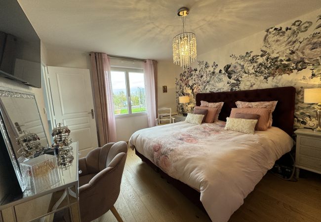 Maison à Saint-Gervais-en-Belin - La Villa des roses Maison à Saint-Gervais-en-Belin - La Villa des roses