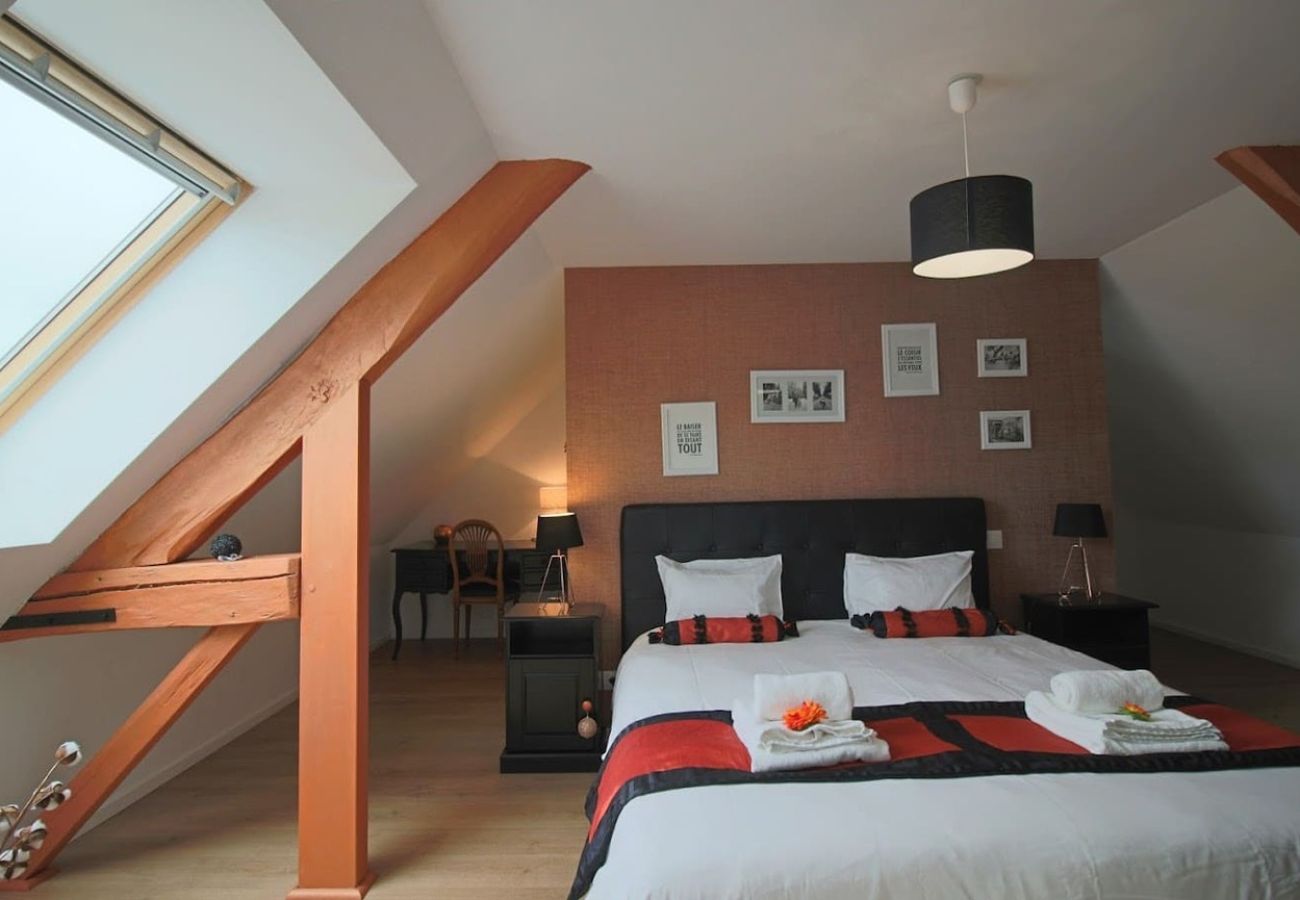 Domaine à Moncé-en-Belin - Arnage - Corner - Lodge - Piscine - Rêve au Mans
