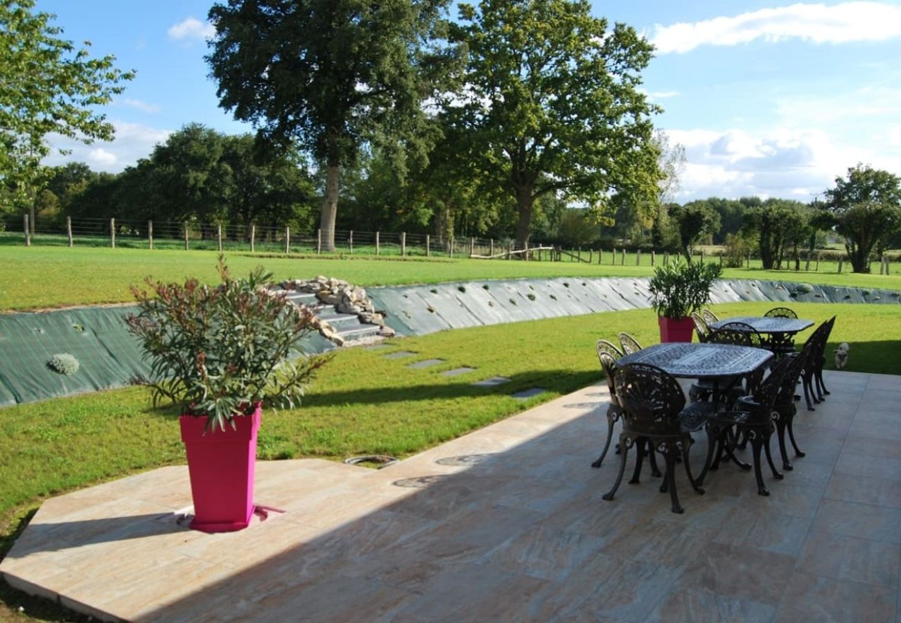 Domaine à Moncé-en-Belin - Arnage - Corner - Lodge - Piscine - Rêve au Mans
