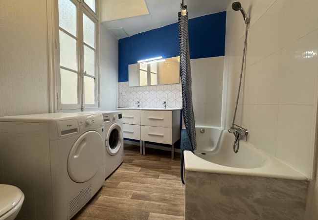 Villa à Le Mans - Villa Barillerie 1870 - Centre - 24 personnes Villa à Le Mans - Villa Barillerie 1870 - Centre - 24 personnes