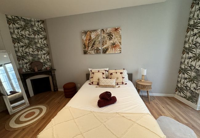 Villa à Le Mans - Villa Barillerie 1870 - Centre - 24 personnes Villa à Le Mans - Villa Barillerie 1870 - Centre - 24 personnes