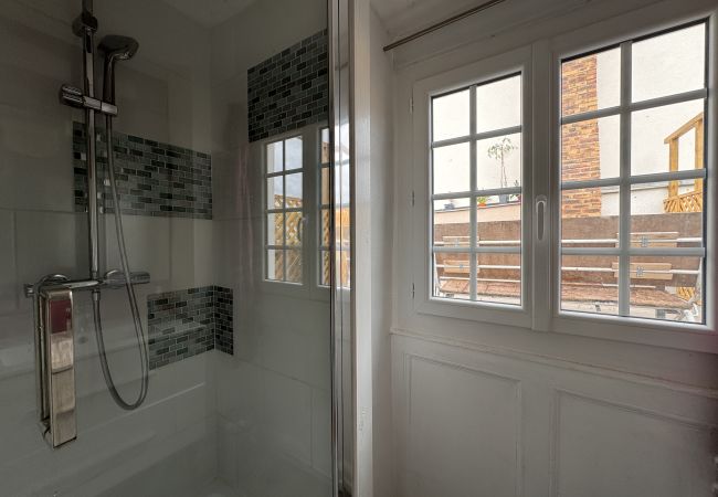 Villa à Le Mans - Villa Barillerie 1870 - Centre - 24 personnes Villa à Le Mans - Villa Barillerie 1870 - Centre - 24 personnes