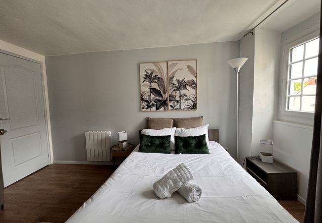 Villa à Le Mans - Villa Barillerie 1870 - Centre - 24 personnes Villa à Le Mans - Villa Barillerie 1870 - Centre - 24 personnes