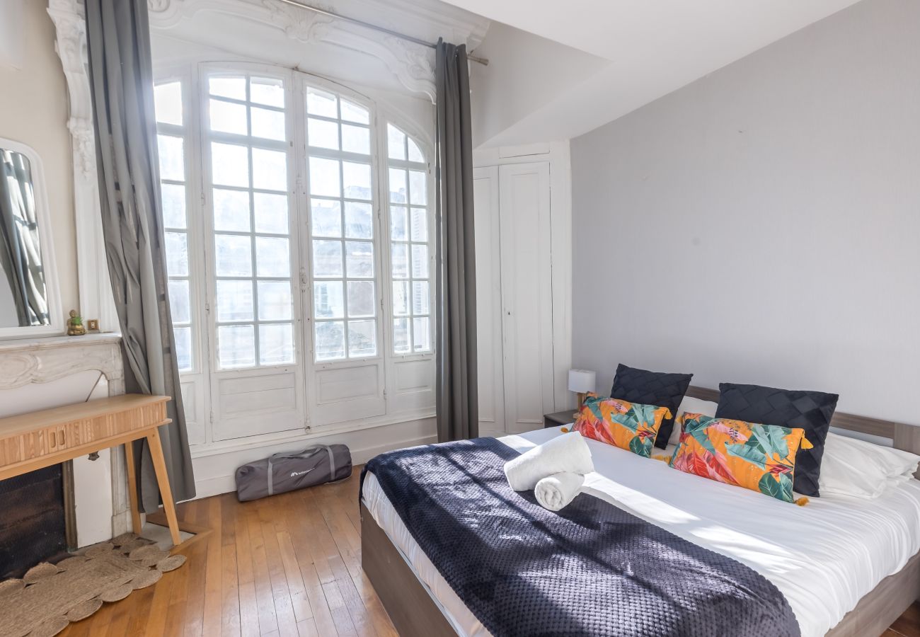 Villa à Le Mans - Villa Barillerie 1870 - Centre - 24 personnes