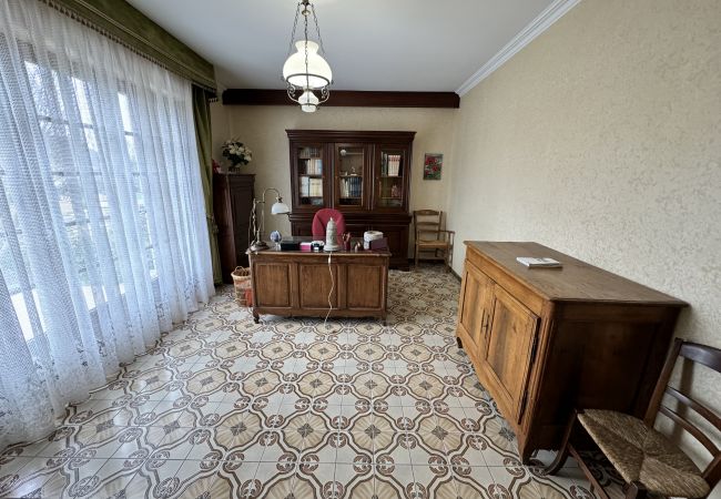 Maison à Changé - La Changéenne - Charme - 15 pers - Rêve au Mans Maison à Changé - La Changéenne - Charme - 15 pers - Rêve au Mans