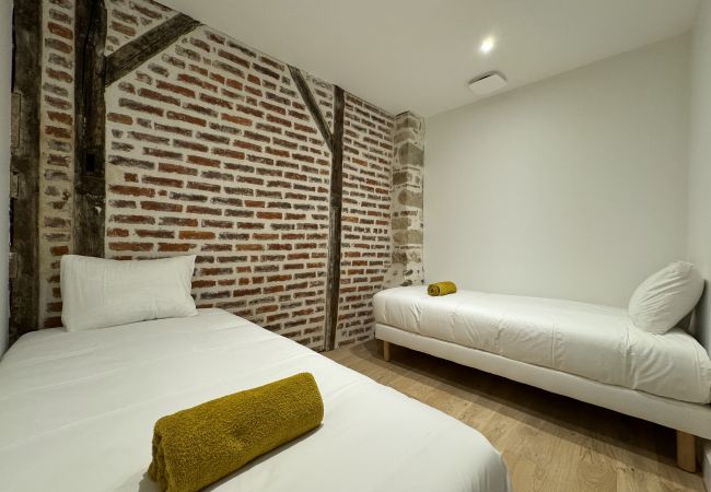 Appartement à Le Mans - Le Corner - Ville - 8 pers - Rêve au Mans Appartement à Le Mans - Le Corner - Ville - 8 pers - Rêve au Mans