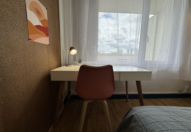 Appartement à Le Mans - La Toise - 8 personnes - Wifi - Rêve au Mans  Appartement à Le Mans - La Toise - 8 personnes - Wifi - Rêve au Mans