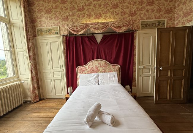 Domaine à Maigné - Château de Resteau - Haut de Gamme - 15 pers - Rêve au Mans Domaine à Maigné - Château de Resteau - Haut de Gamme - 15 pers - Rêve au Mans