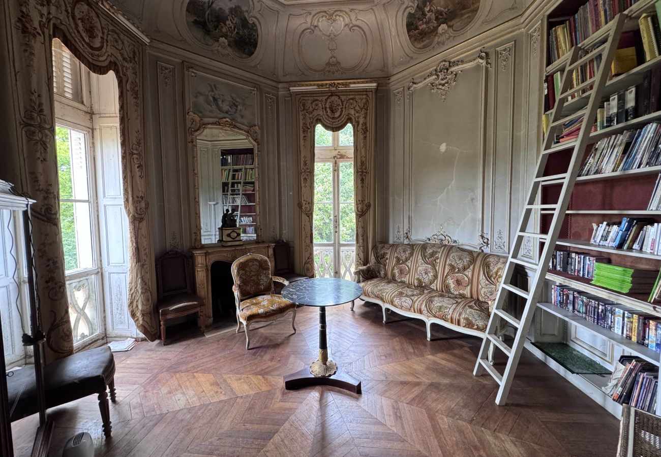 Domaine à Maigné - Château de Resteau - Haut de Gamme - 15 pers - Rêve au Mans
