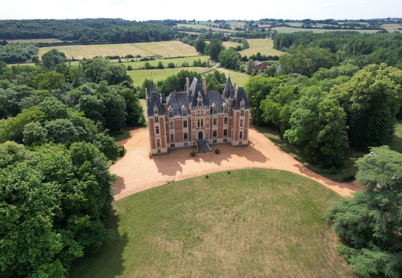 Domaine à Maigné - Château de Resteau - Haut de Gamme - 15 pers - Rêve au Mans