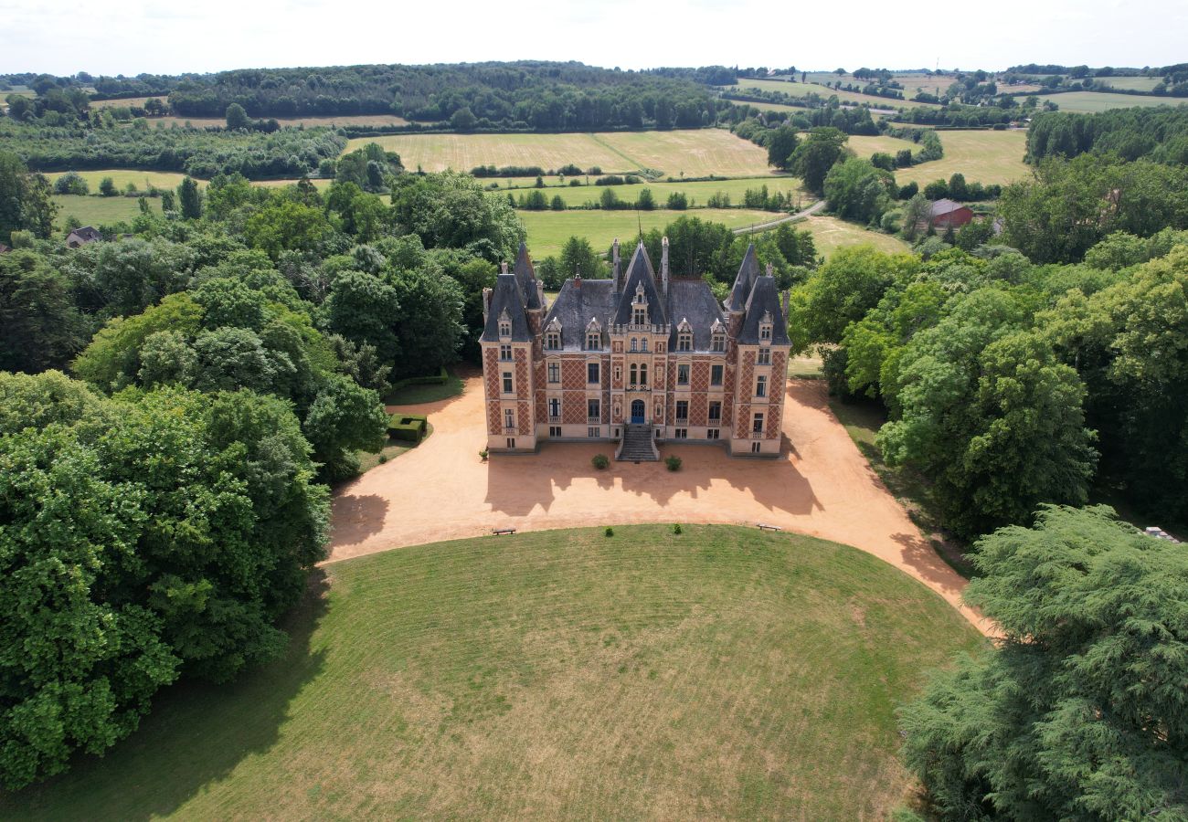 Domaine à Maigné - Château de Resteau - Haut de Gamme - 15 pers - Rêve au Mans