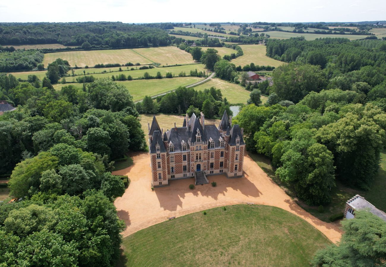 Domaine à Maigné - Château de Resteau - Haut de Gamme - 15 pers - Rêve au Mans