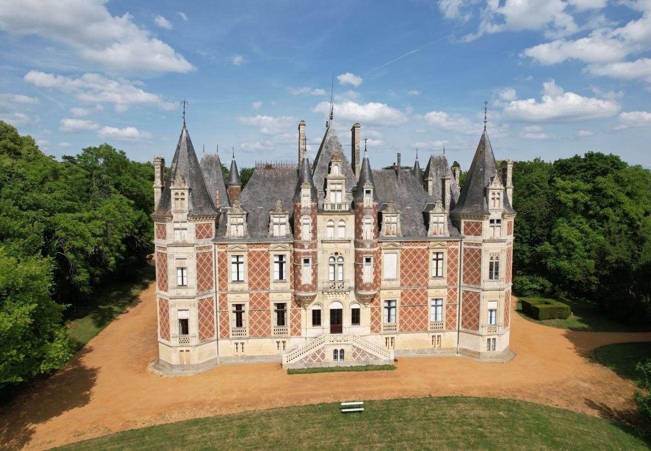 Domaine à Maigné - Château de Resteau - Haut de Gamme - 15 pers - Rêve au Mans