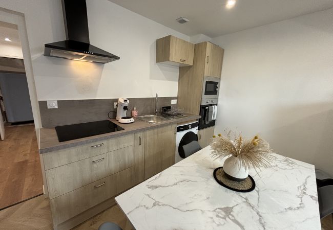 Appartement à Ecommoy - Le Pigeon Voyageur - 8p - Circuit - Rêve au Mans Appartement à Ecommoy - Le Pigeon Voyageur - 8p - Circuit - Rêve au Mans