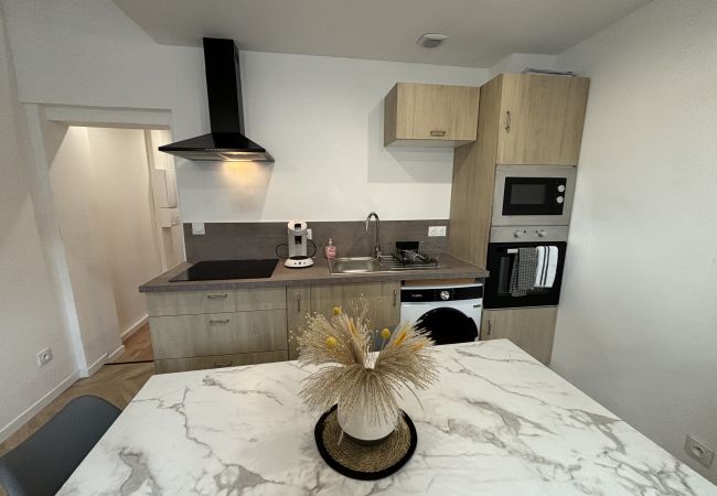 Appartement à Ecommoy - Le Pigeon Voyageur - 8p - Circuit - Rêve au Mans Appartement à Ecommoy - Le Pigeon Voyageur - 8p - Circuit - Rêve au Mans