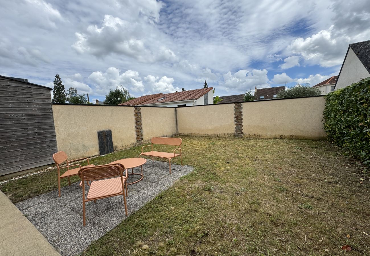 Maison à Arnage - Maison de la tourelles 