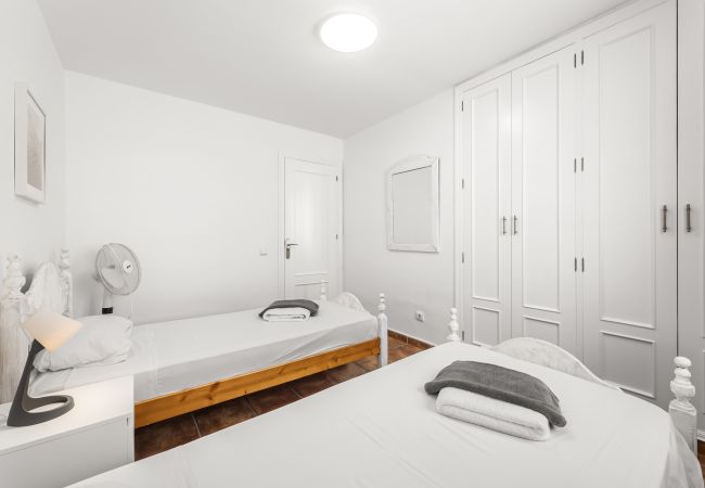 Appartement à Playa Honda - La Casa de Tara: Tu Refugio de Sol y Mar en Playa Honda Appartement à Playa Honda - La Casa de Tara: Tu Refugio de Sol y Mar en Playa Honda