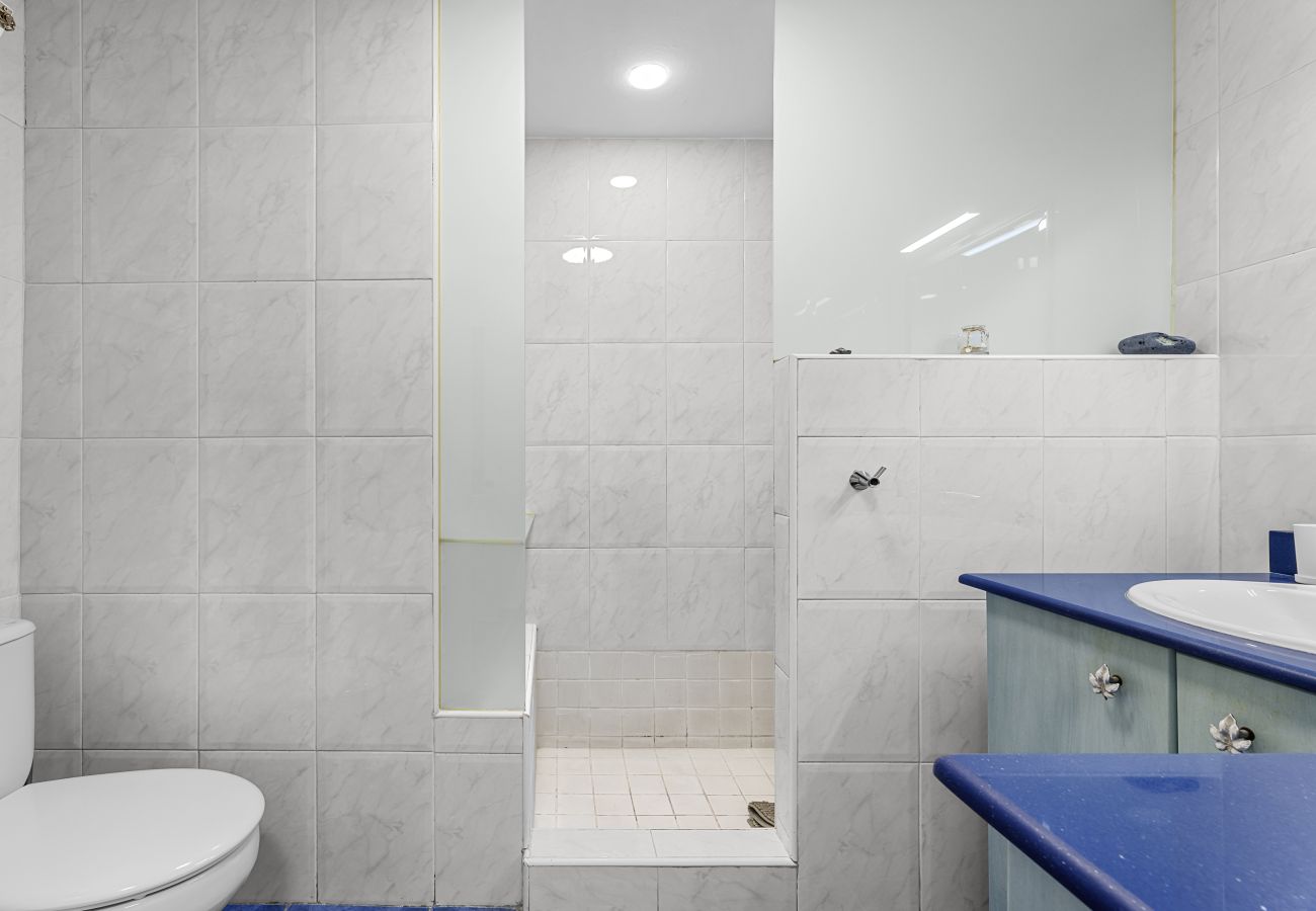 Appartement à Playa Honda - La Casa de Tara: Tu Refugio de Sol y Mar en Playa Honda