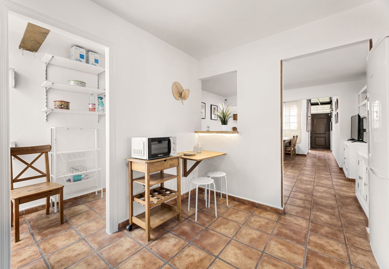 Appartement à Playa Honda - La Casa de Tara: Tu Refugio de Sol y Mar en Playa Honda