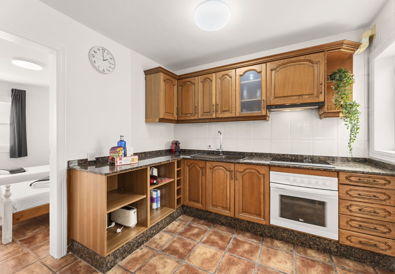 Appartement à Playa Honda - La Casa de Tara: Tu Refugio de Sol y Mar en Playa Honda