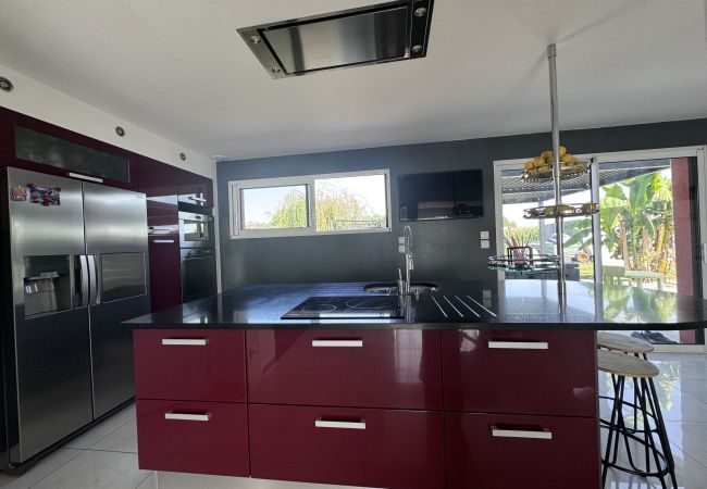 Maison à Saint-Mars-d´Outillé - Le QG des Bolides - 12 pers - Circuit - Rêve au Mans Maison à Saint-Mars-d´Outillé - Le QG des Bolides - 12 pers - Circuit - Rêve au Mans