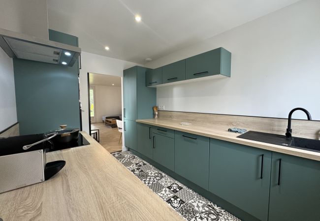 Maison à Le Mans -  L'Oasis - Gazonfier - 7 pers - Rêve au Mans Maison à Le Mans -  L'Oasis - Gazonfier - 7 pers - Rêve au Mans