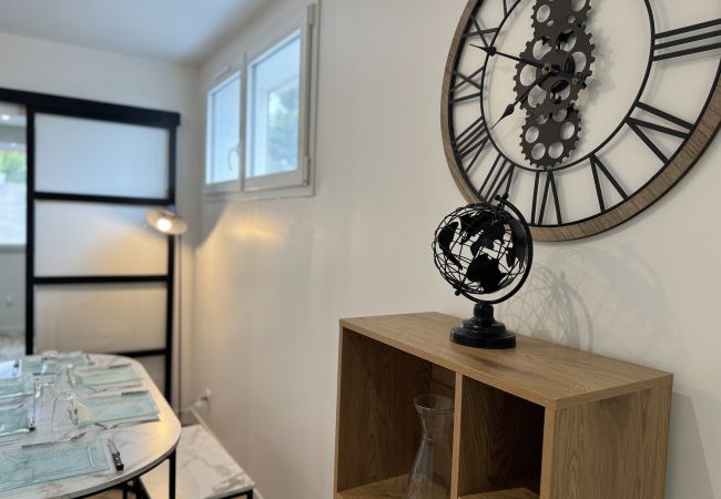 Maison à Le Mans -  L'Oasis - Gazonfier - 7 pers - Rêve au Mans Maison à Le Mans -  L'Oasis - Gazonfier - 7 pers - Rêve au Mans