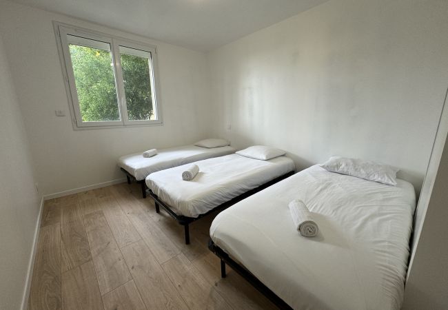 Maison à Le Mans -  L'Oasis - Gazonfier - 7 pers - Rêve au Mans Maison à Le Mans -  L'Oasis - Gazonfier - 7 pers - Rêve au Mans