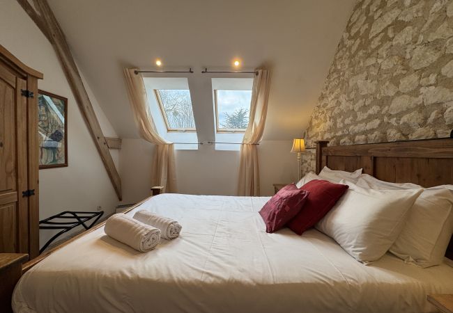 Gîte Rural à Aubigné-Racan - La Grange D'EsusTerra - piscine - 6 pers - Rêve au Mans Gîte Rural à Aubigné-Racan - La Grange D'EsusTerra - piscine - 6 pers - Rêve au Mans