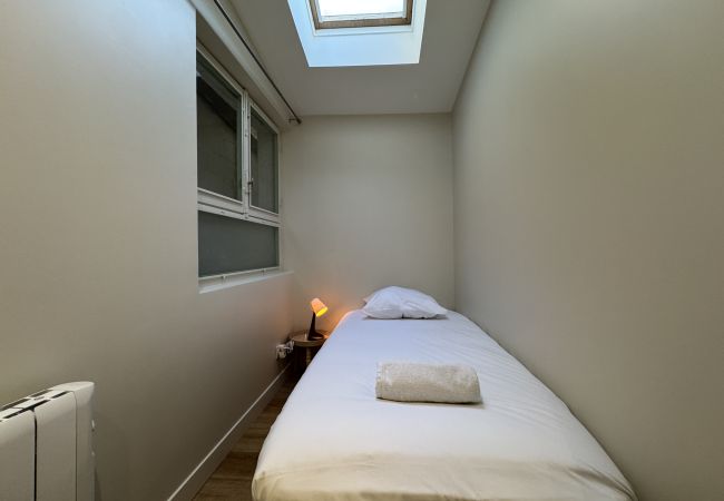 Appartement à Le Mans -  Le Grand Victor - 7 pers - Hyper Centre - Rêve au Mans Appartement à Le Mans -  Le Grand Victor - 7 pers - Hyper Centre - Rêve au Mans