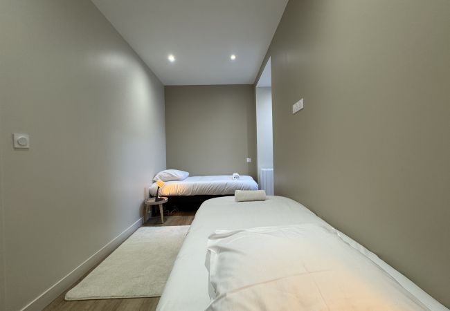 Appartement à Le Mans -  Le Grand Victor - 7 pers - Hyper Centre - Rêve au Mans Appartement à Le Mans -  Le Grand Victor - 7 pers - Hyper Centre - Rêve au Mans